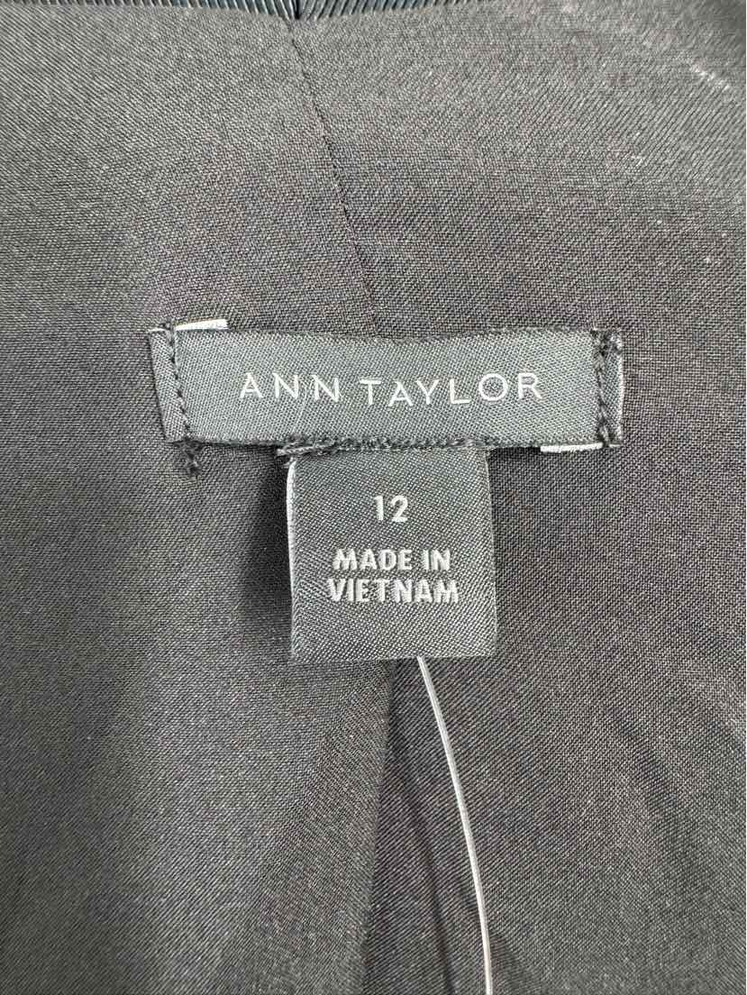 Size 12 Ann Taylor Navy Blazer