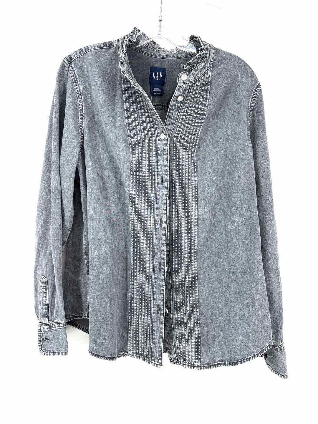 Size L GAP Gray Shirt