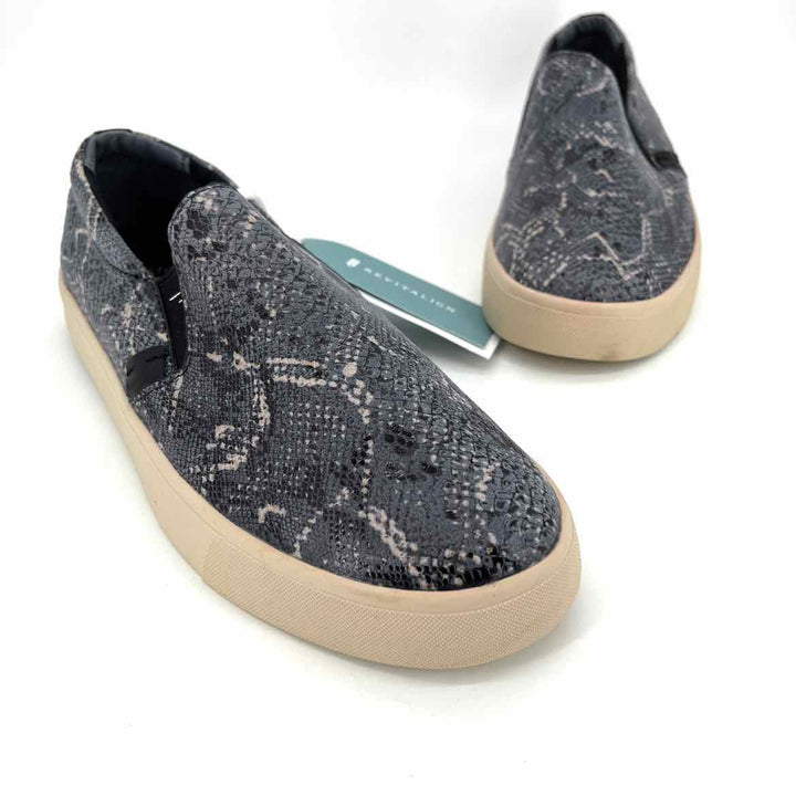 Shoe Size 9.5 Navy Sneakers