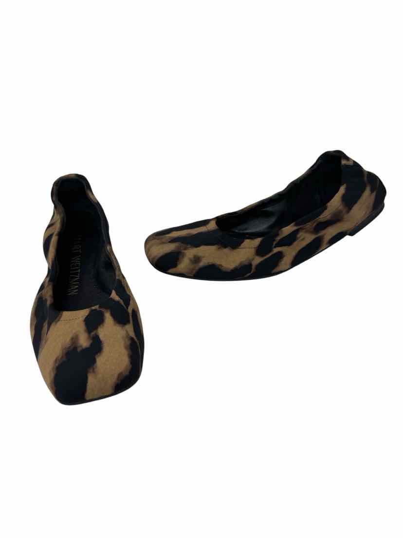 Shoe Size 8.5 Stuart Weitzman Brown Print Flats