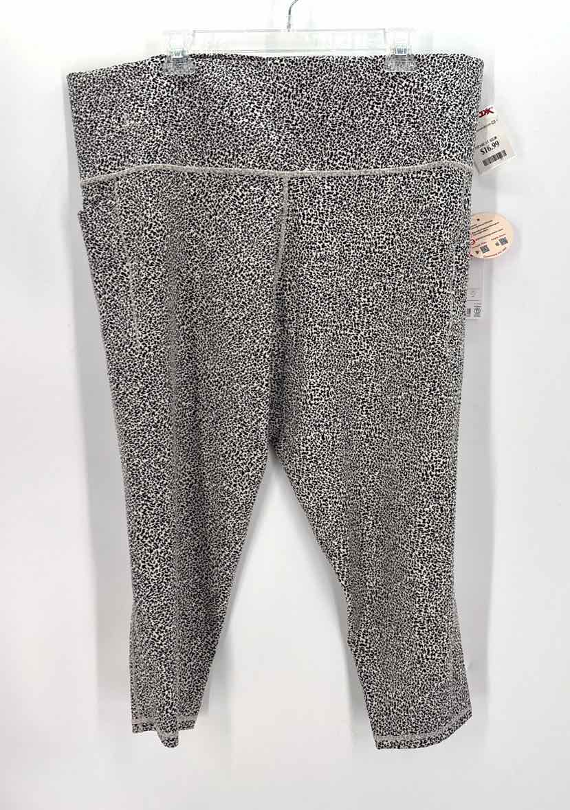 Size 3X Athleta Multi-Color Knit Leggings