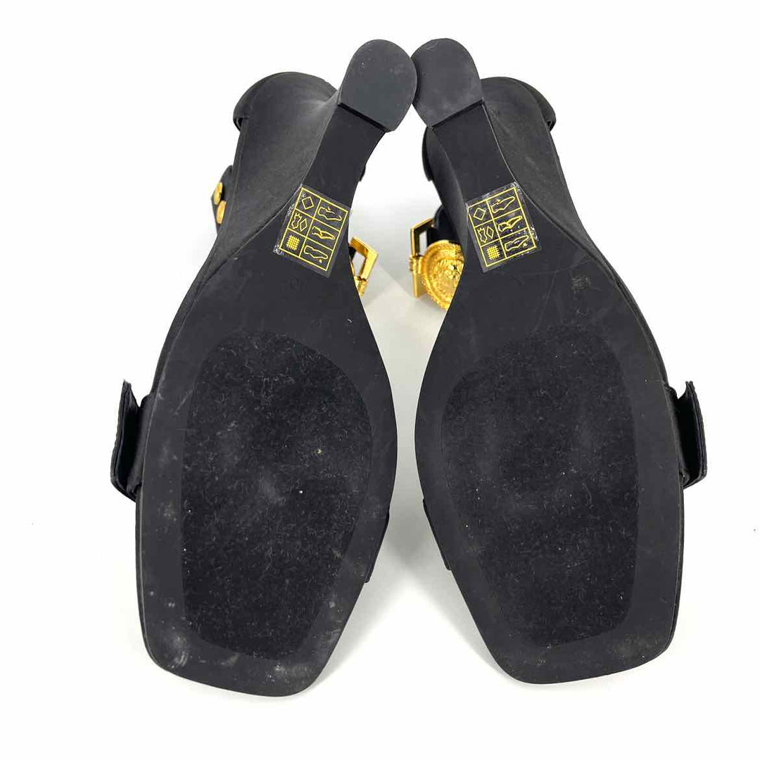 Shoe Size 10 JEFFREY CAMPBELL Black Sandals