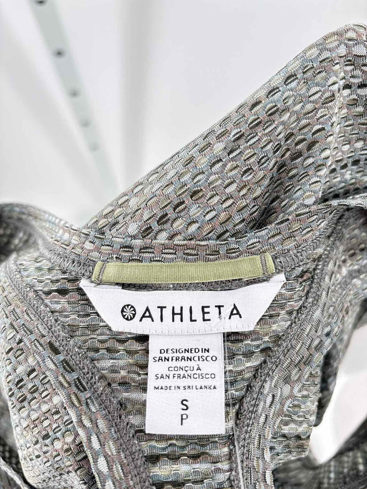 Size S Athleta Gray Shirt