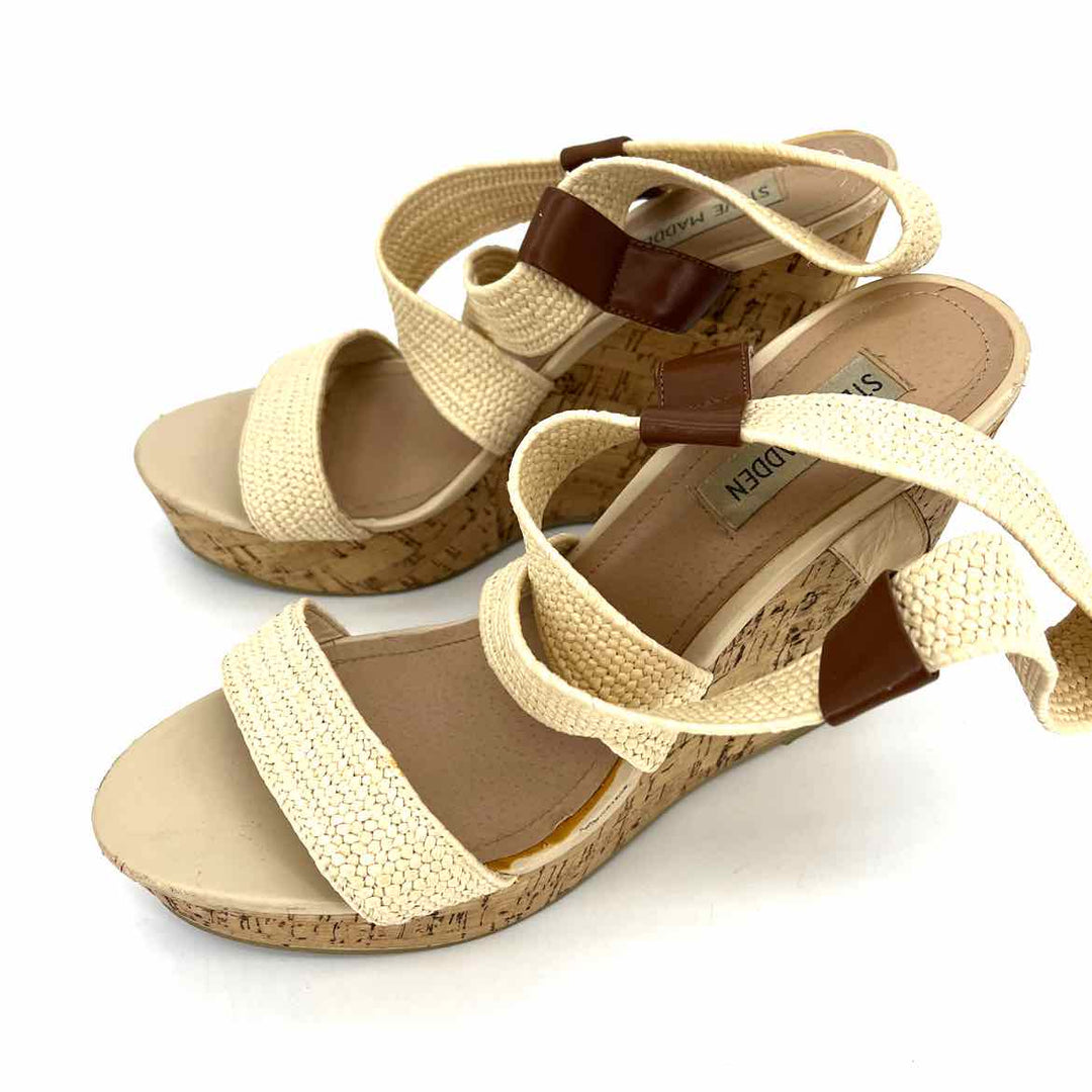 Shoe Size 9.5 Steve Madden Beige Sandals