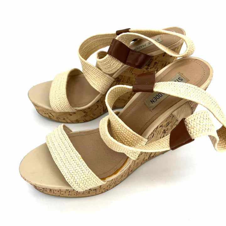 Shoe Size 9.5 Steve Madden Beige Sandals