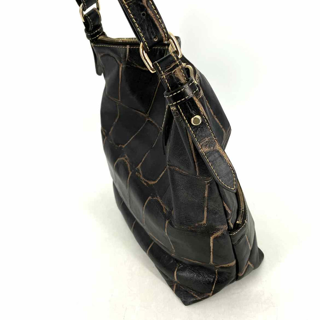 Dooney & Bourke Purse