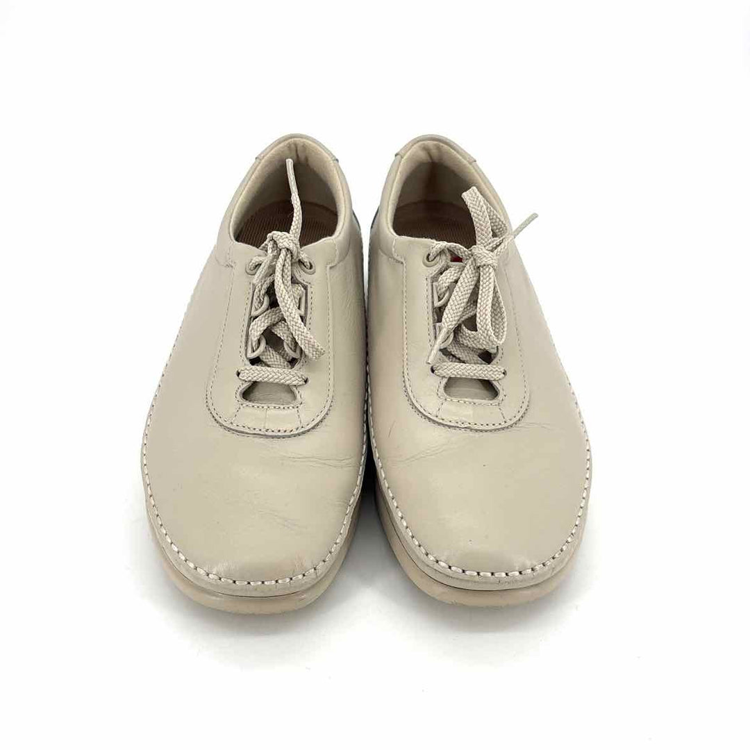 Shoe Size 9 SAS Taupe Leather Sneakers