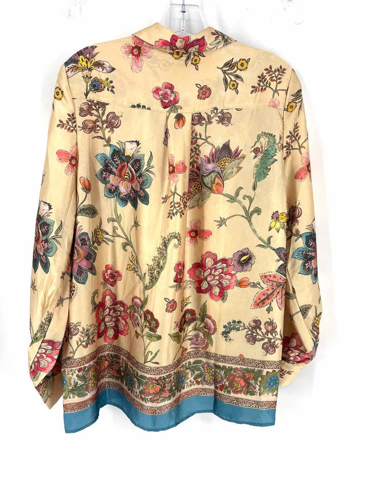 Size M TAHARI Tan Sateen Shirt