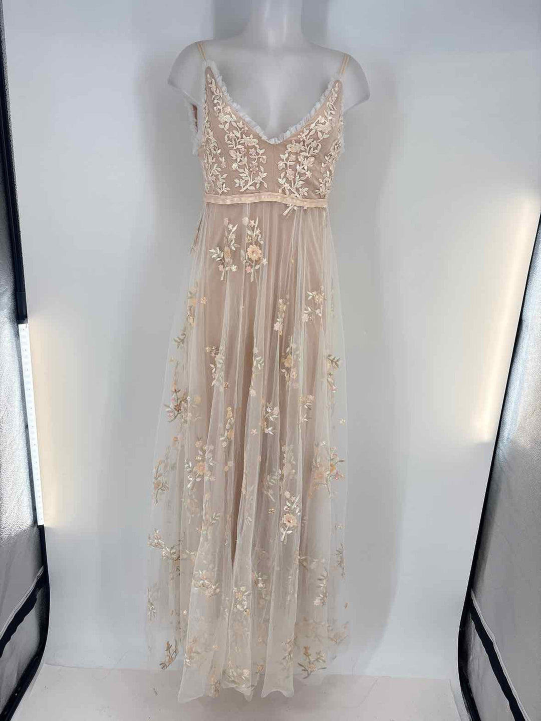 Size S ALTAR'D STATE White PROM
