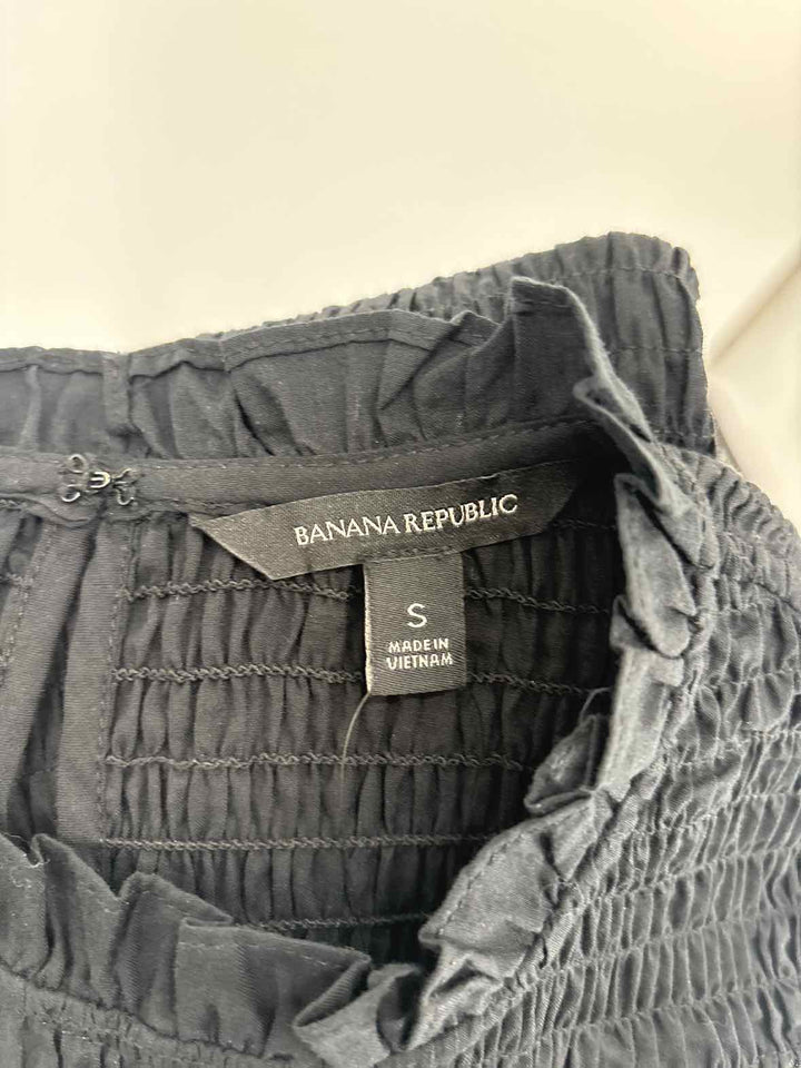 Size S Banana Republic Black Shirt
