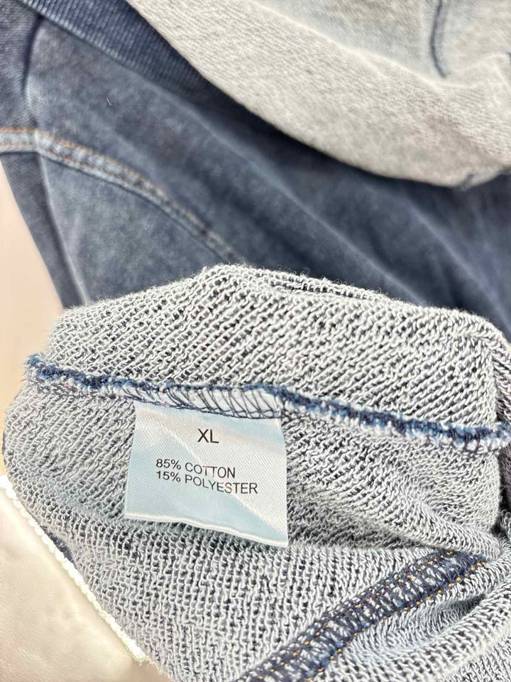 Size XL Jane & Delaney Denim Sweater