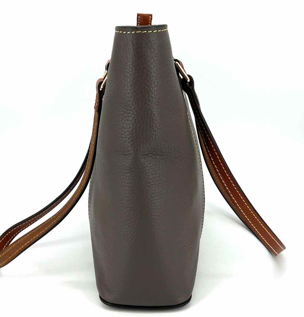 Dooney & Bourke Purse