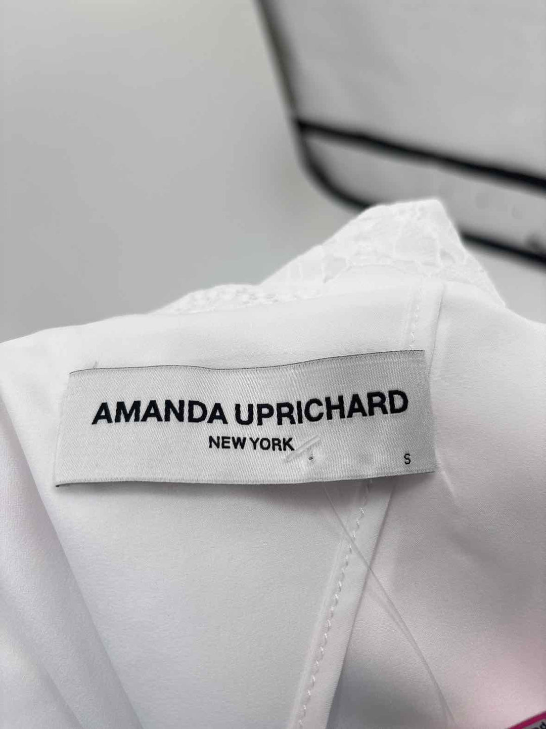 Size S AMANDA UPRICHARD White Blazer