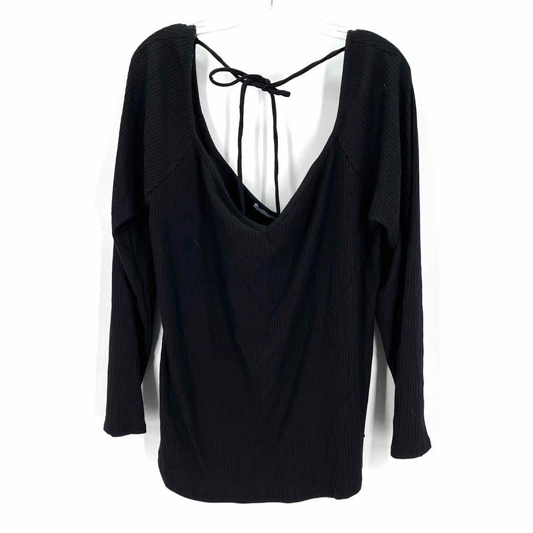 Size 3X Black Shirt