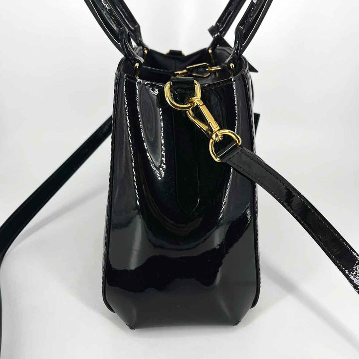 Louis Vuitton Luxury - Purse