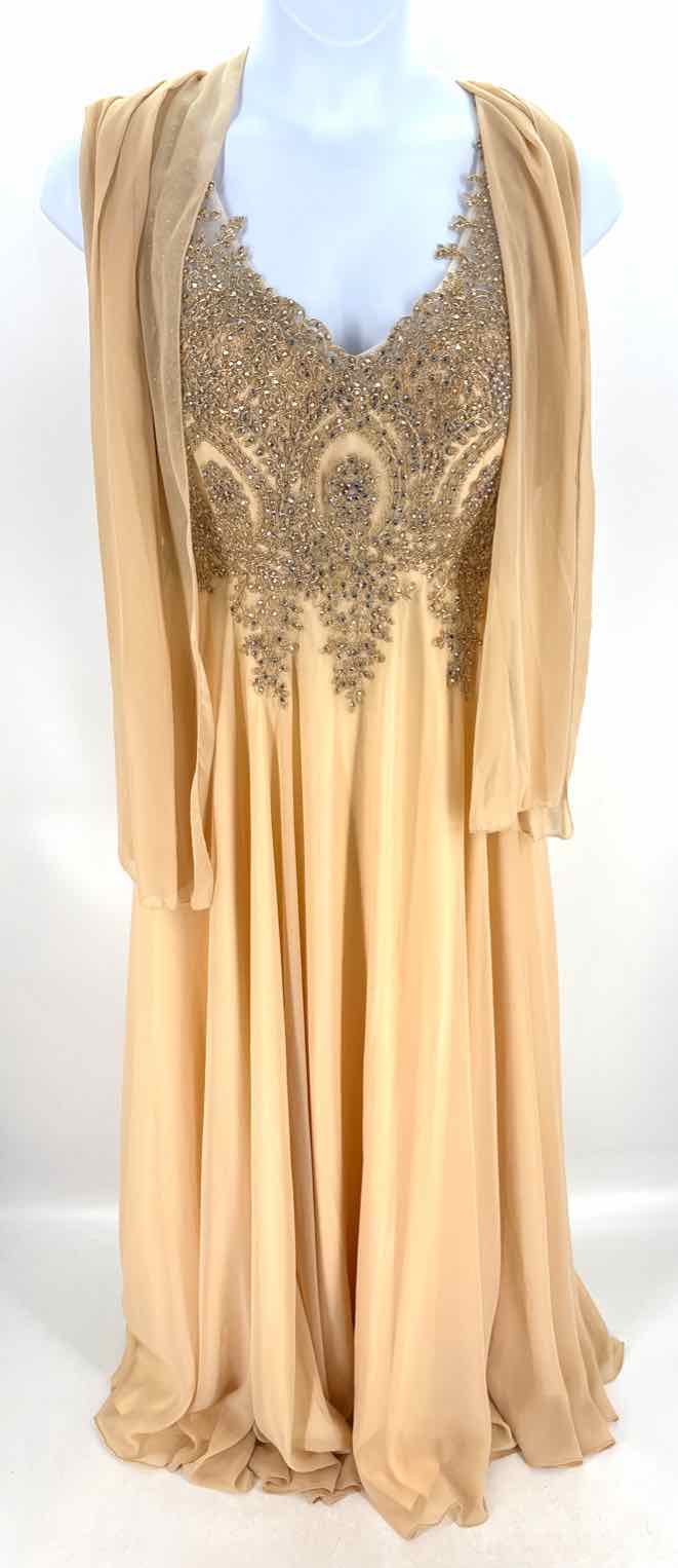 Size XL Champagne PROM
