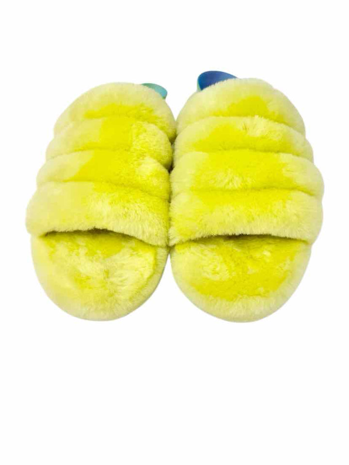 Shoe Size 5 Ugg Lime Green Sandals