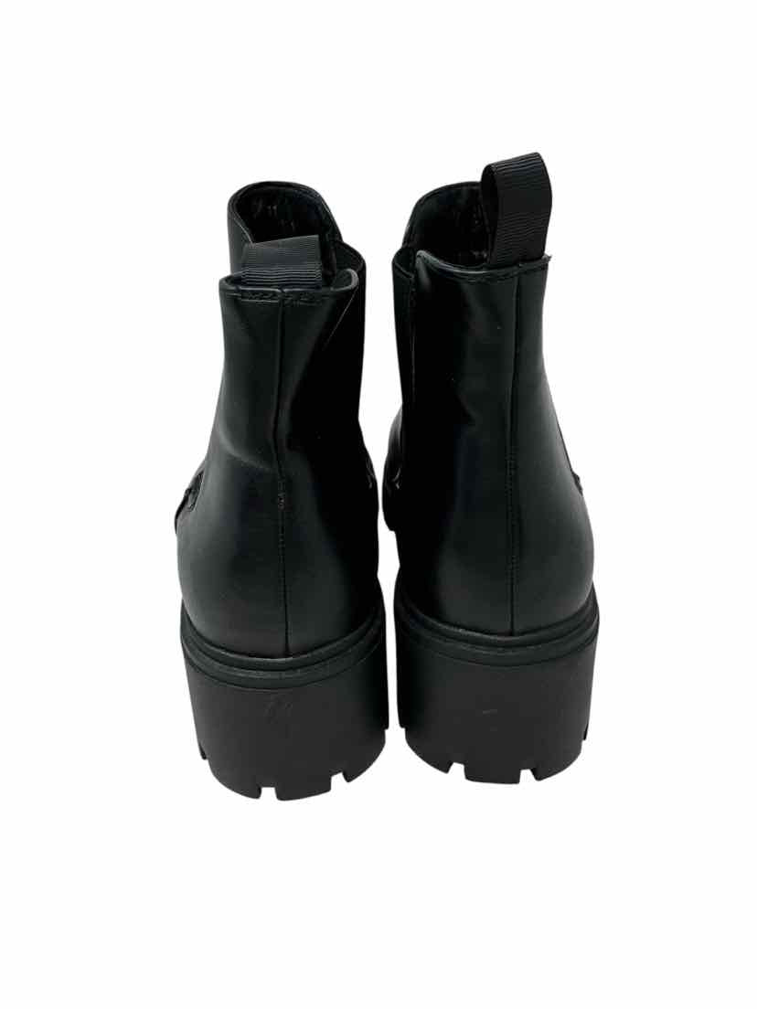 Shoe Size 11 Black Boots