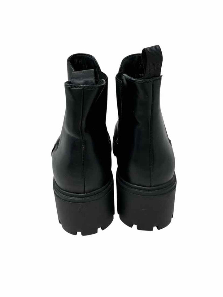 Shoe Size 11 Black Boots