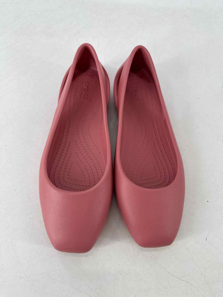Shoe Size 8 Crocs Pink Flats