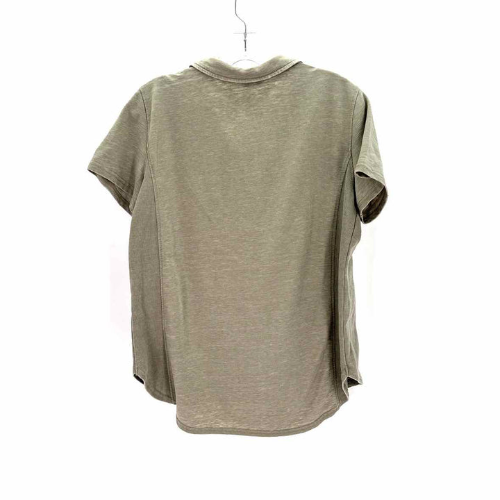 Size M Jane & Delaney Sage Knit Shirt