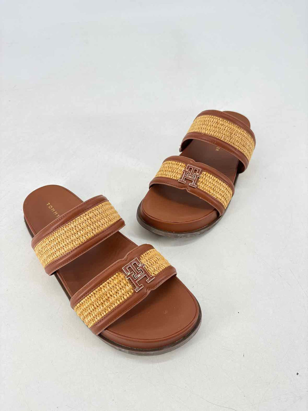 Shoe Size 9 TOMMY HILFIGER Brown Sandals