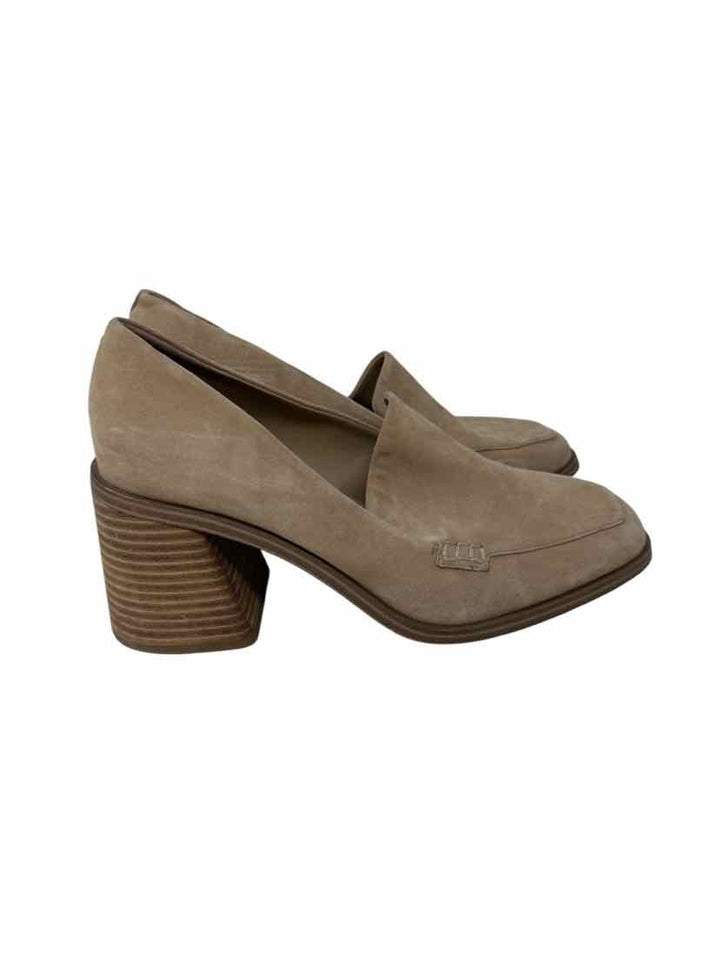 Shoe Size 9.5 Vince Camuto Tan Suede Pumps