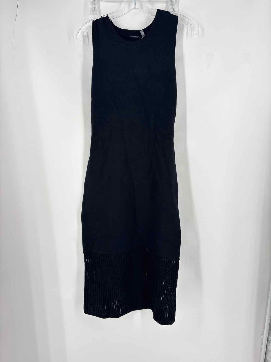 Size S TAHARI Black Dress
