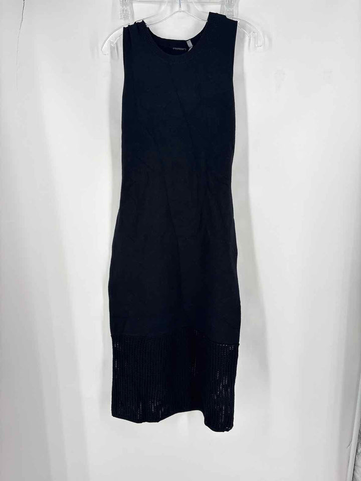 Size S TAHARI Black Dress