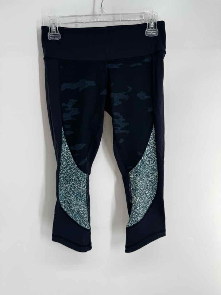 Size 6 Lululemon Navy Print Pants