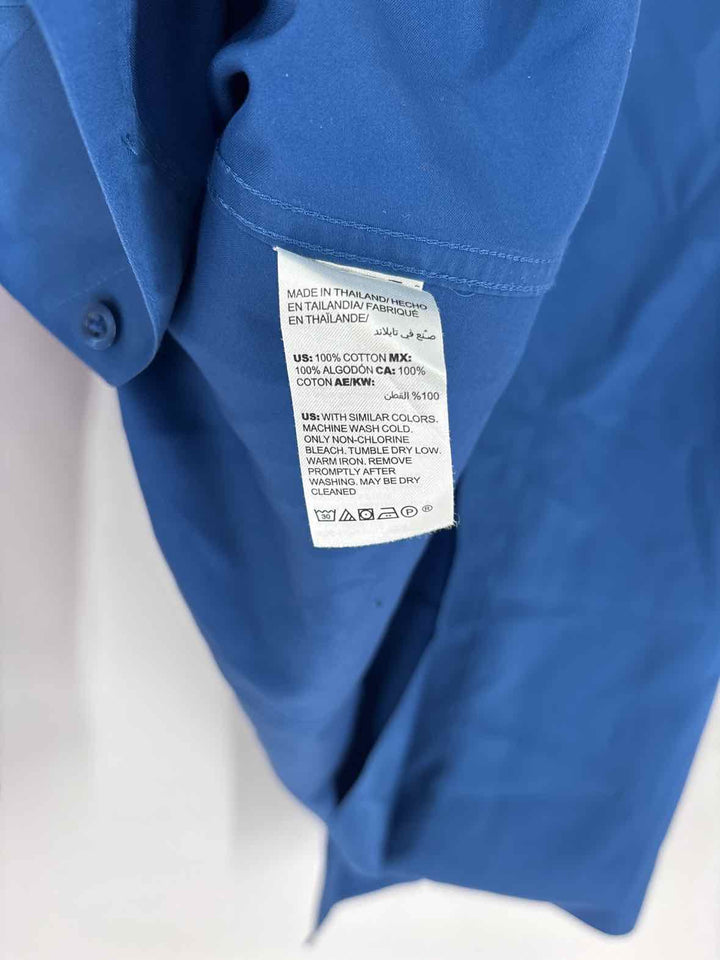 Size M Chico's Blue Shirt