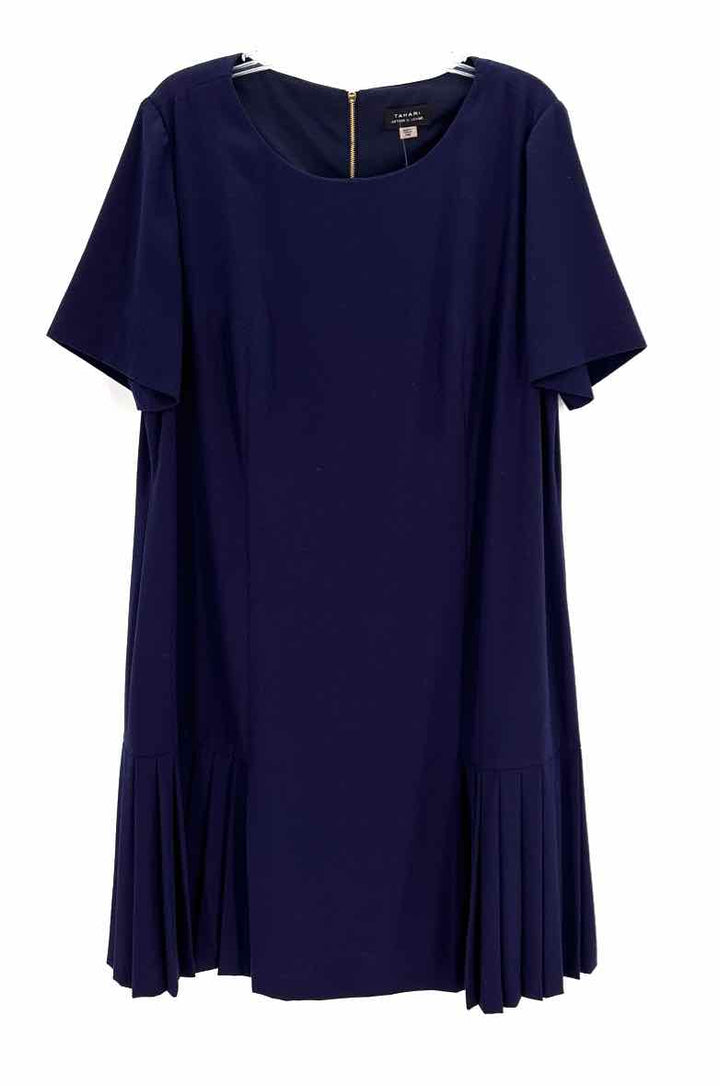 Size 16 TAHARI Navy Dress