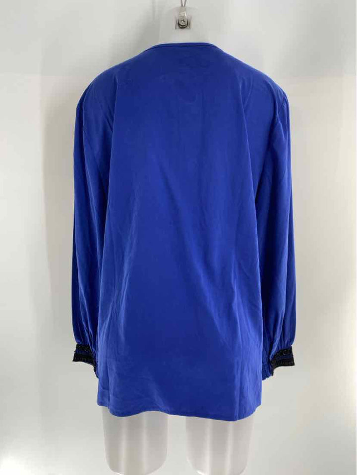 Size XL Chico's Blue Shirt