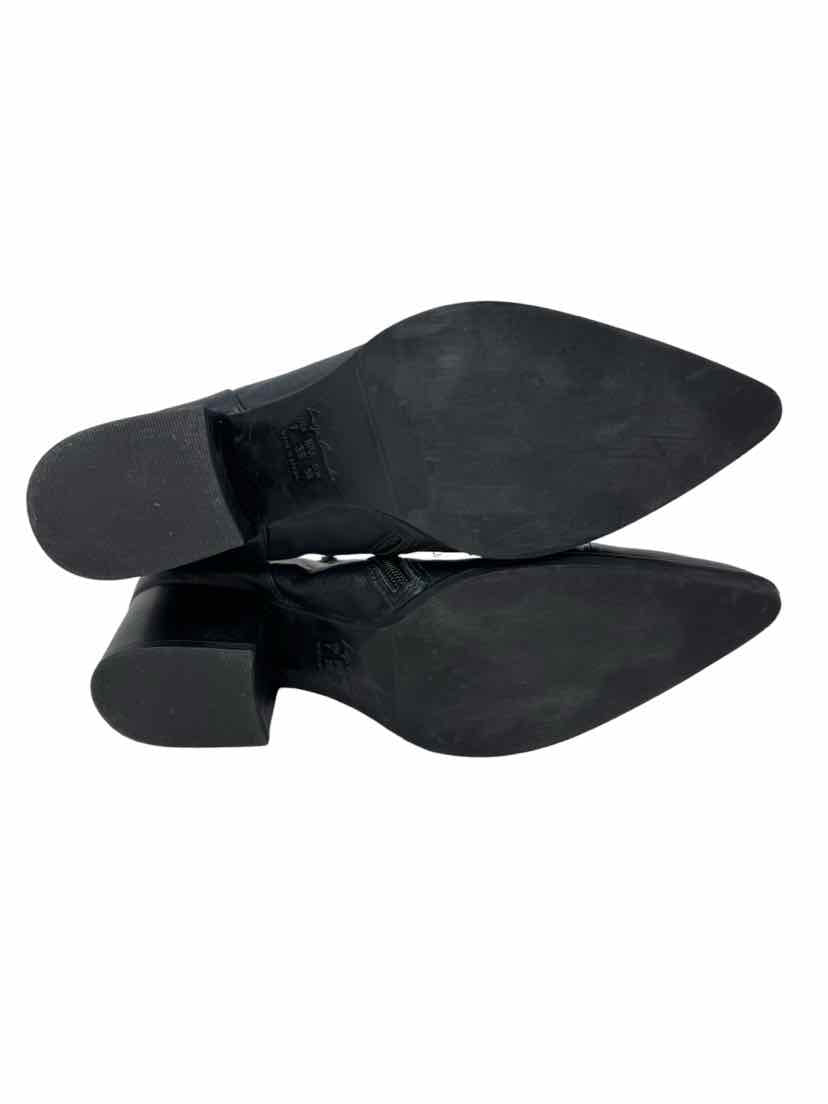Shoe Size 7 Black Leather Boots