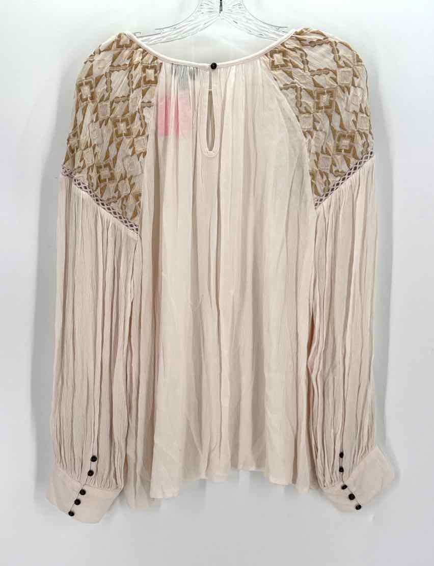 Size XL ANA Pale Pink Shirt