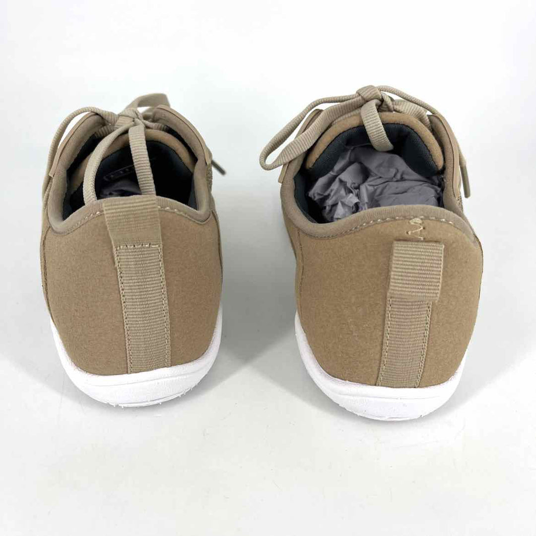Shoe Size 7 Tan Knit Mesh Sneakers