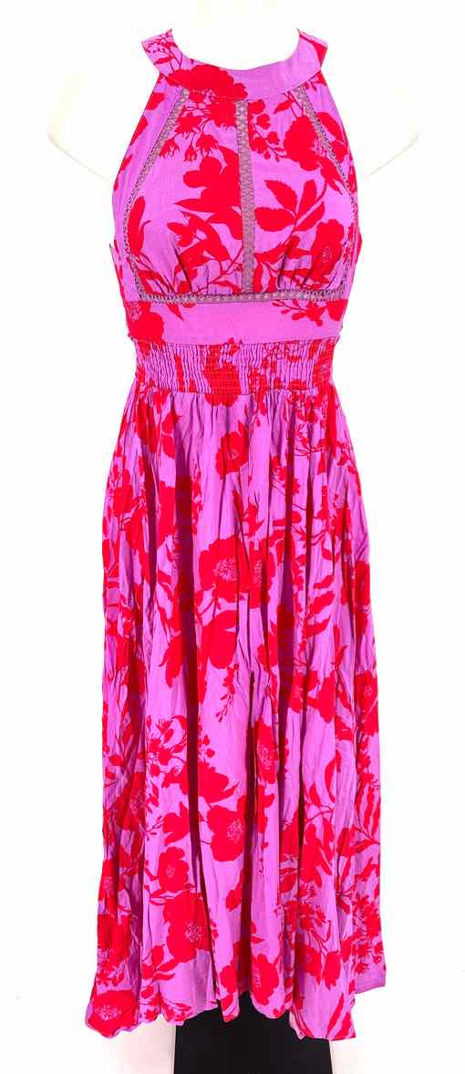 Size M Multi-Color Dress