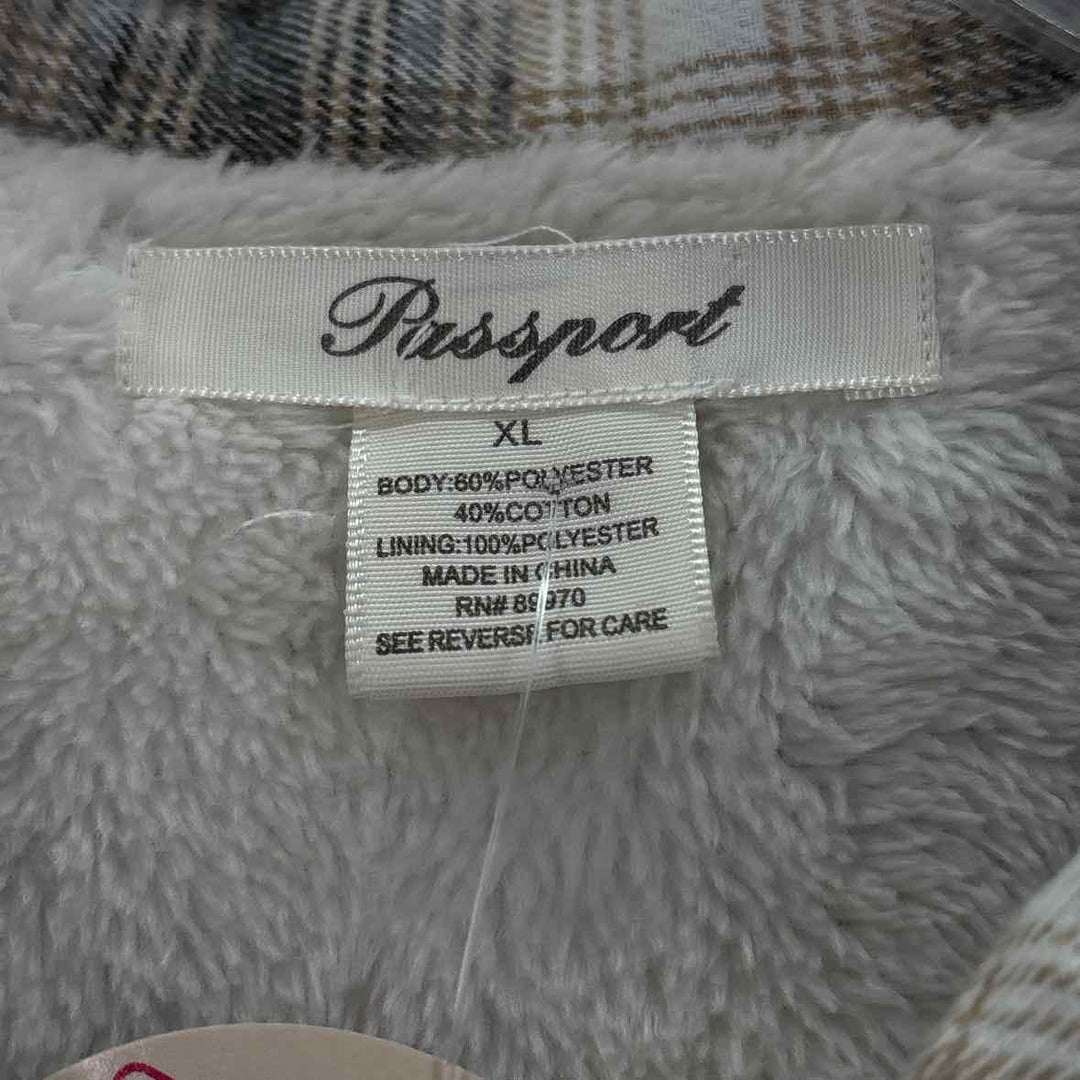 Size XL White Flannel Jacket