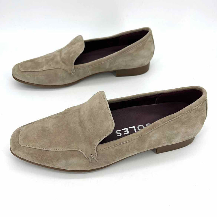 Shoe Size 7.5 AEROSOLES Taupe Leather Loafers