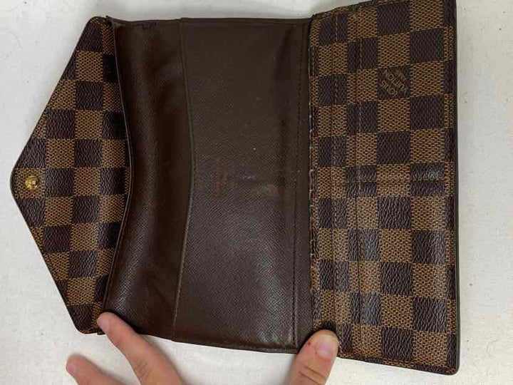 Louis Vuitton Luxury - Purse