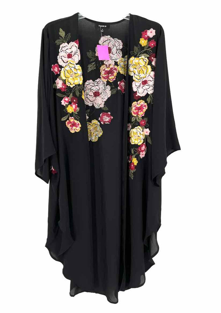 Size 1 Torrid Black Shirt
