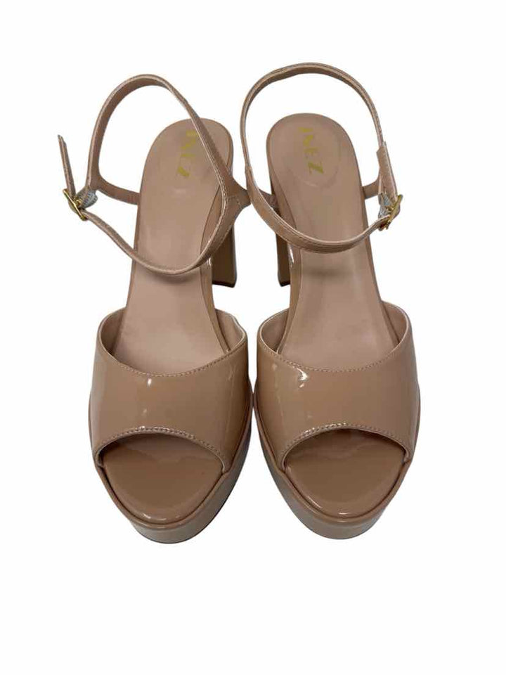 Shoe Size 8.5 Beige PATENT Pumps