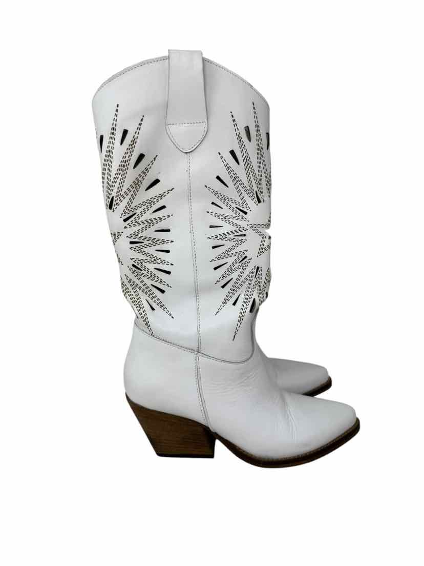 Shoe Size 37 White Boots