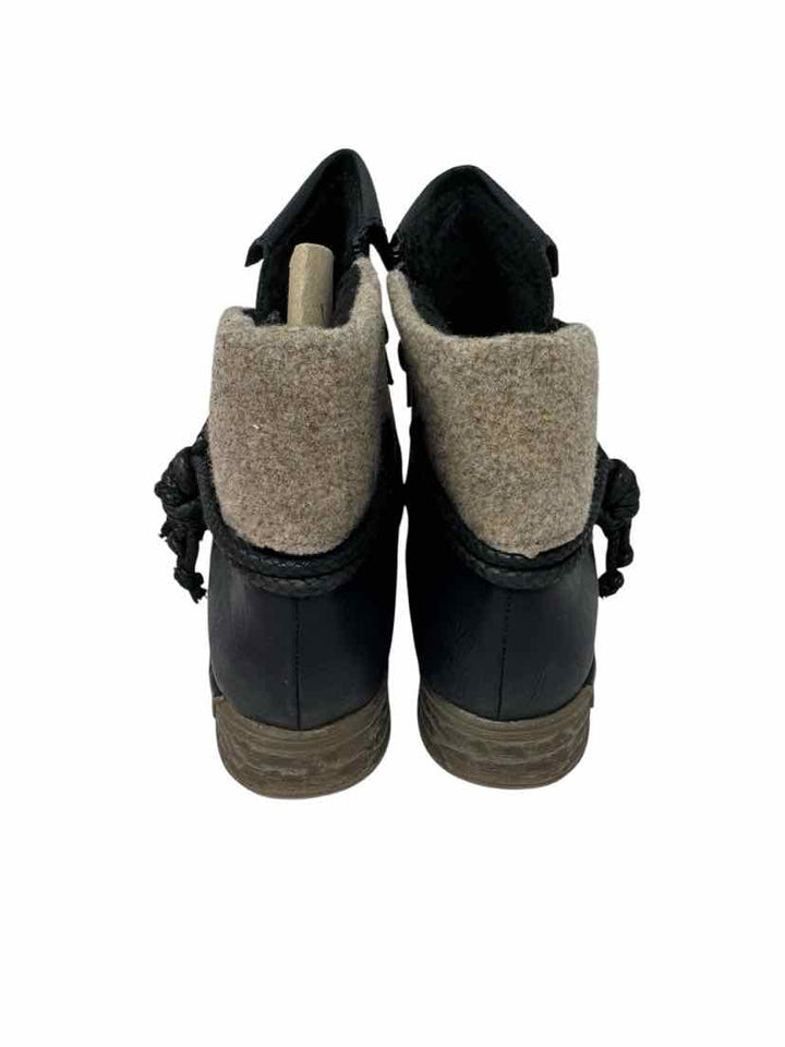 Shoe Size 41 Black Boots