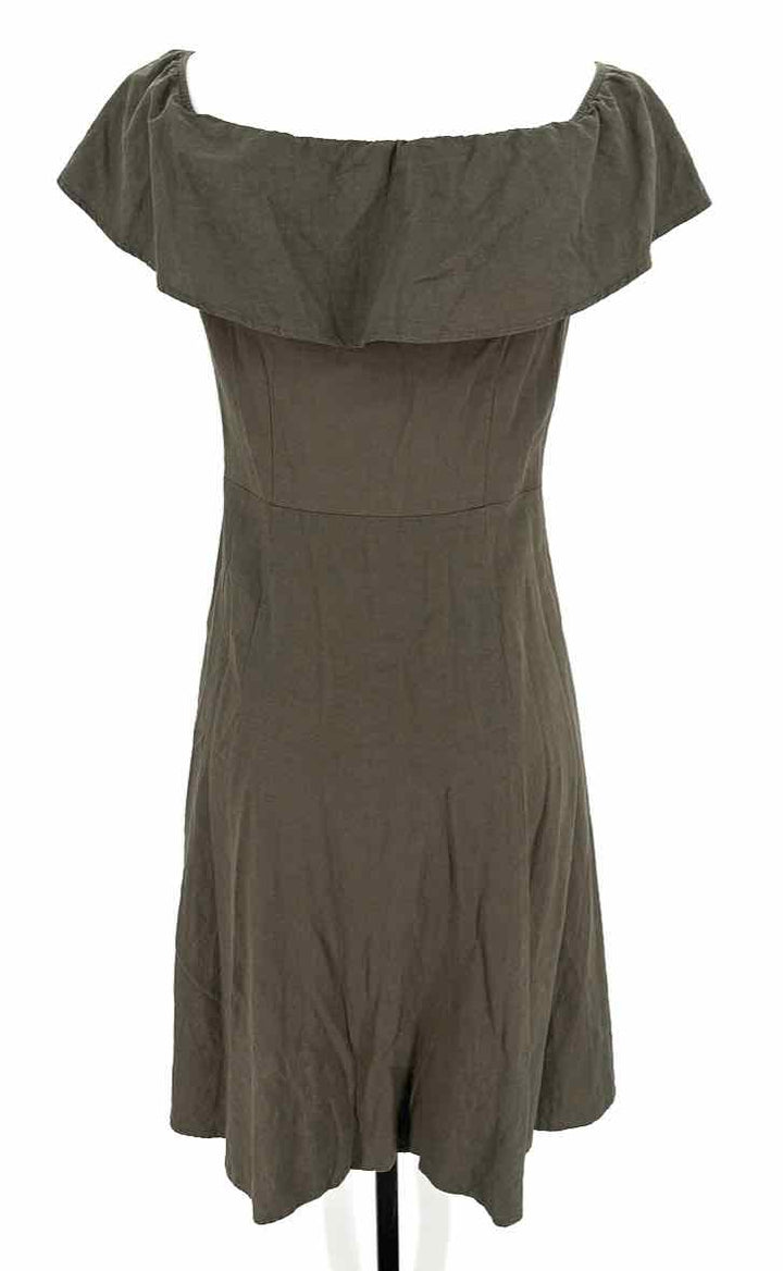 Size 8 SAKS FIFTH AVENUE Olive Linen Dress