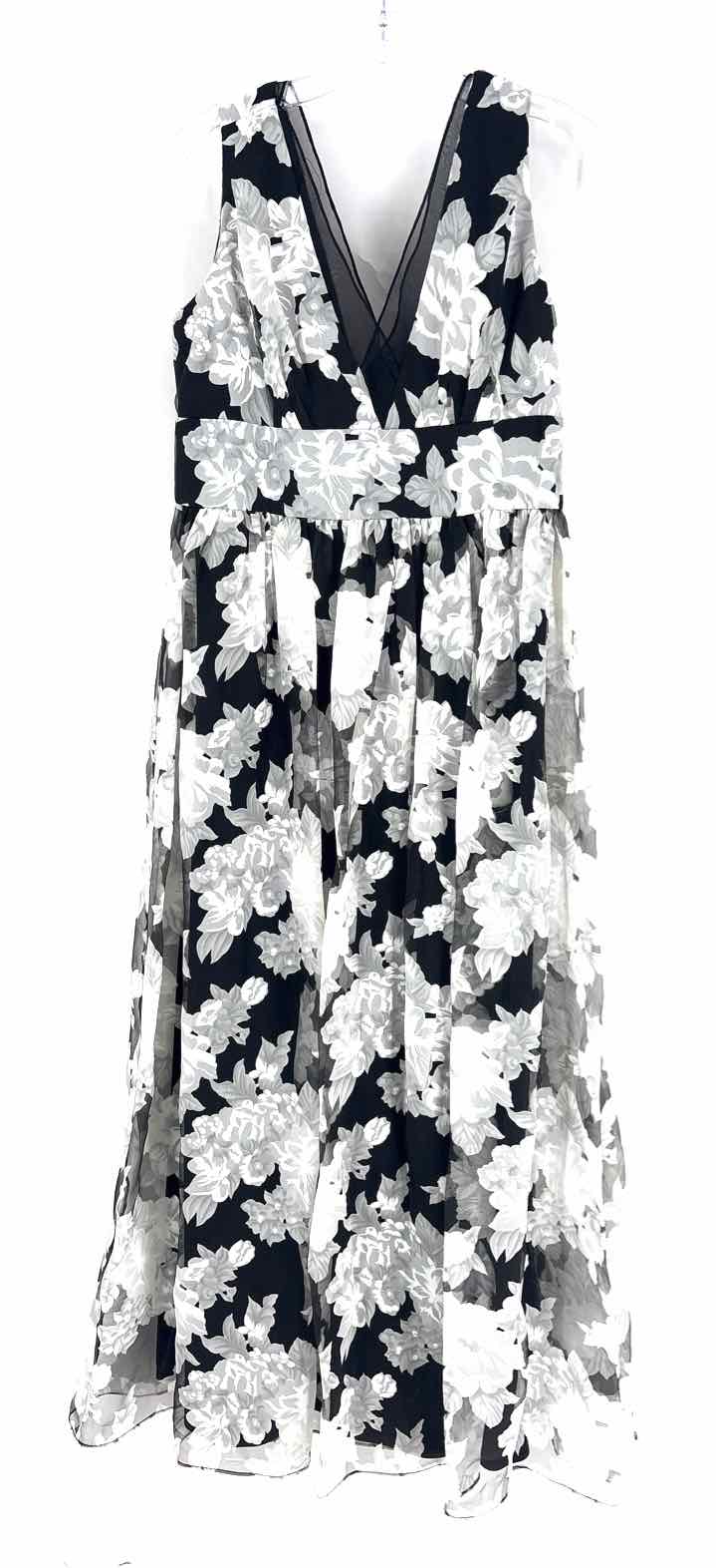 Size 14 VERA WANG Black Dress