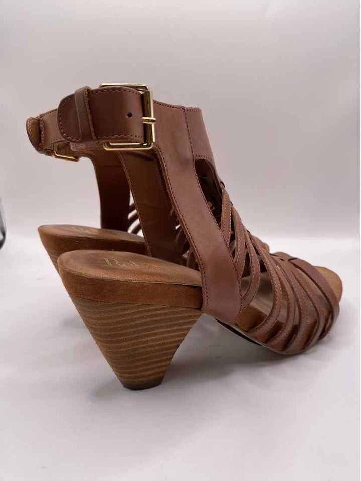 Shoe Size 7 REBA Tan Sandals