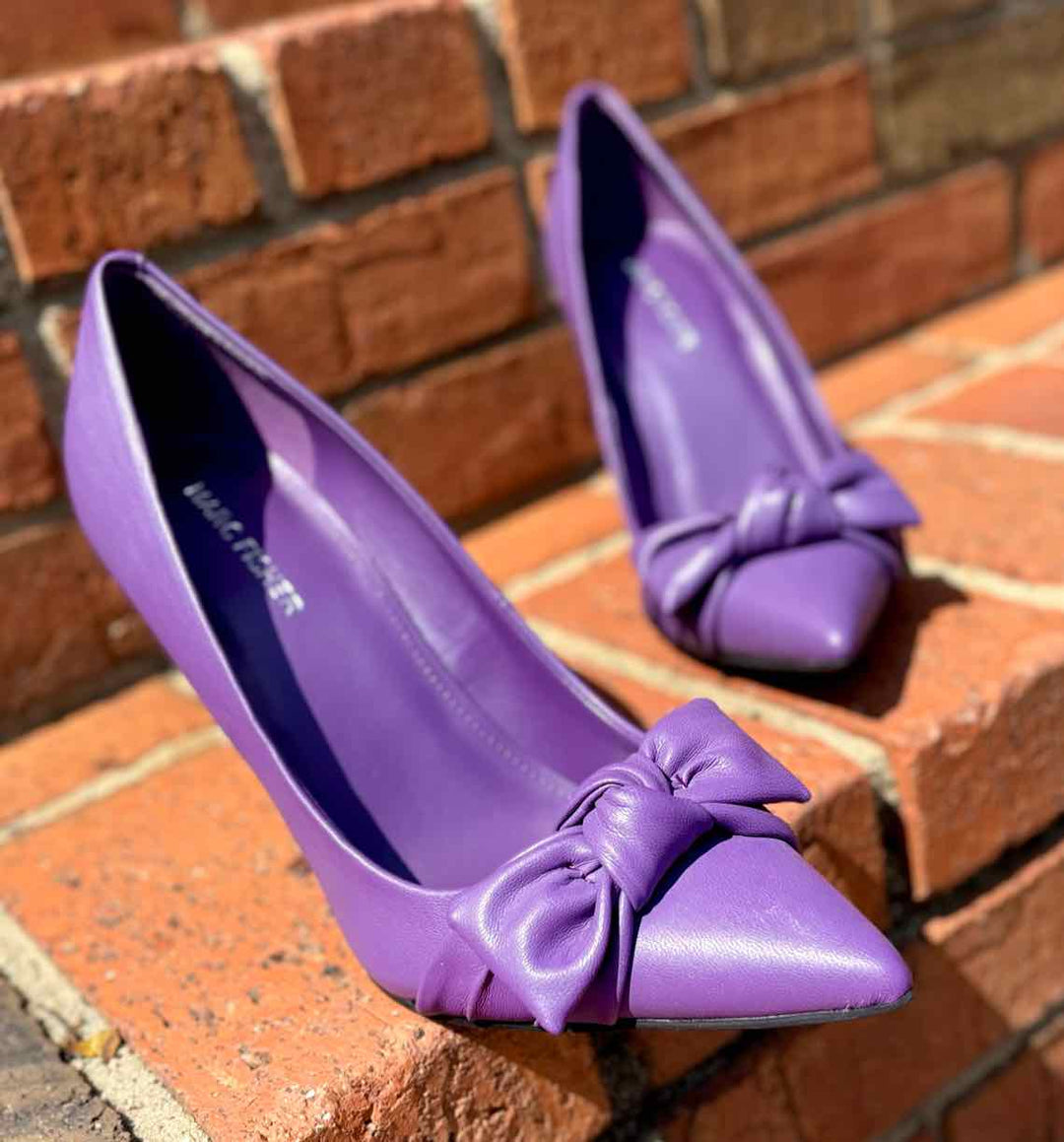 Shoe Size 9 MARC FISHER Purple Pumps