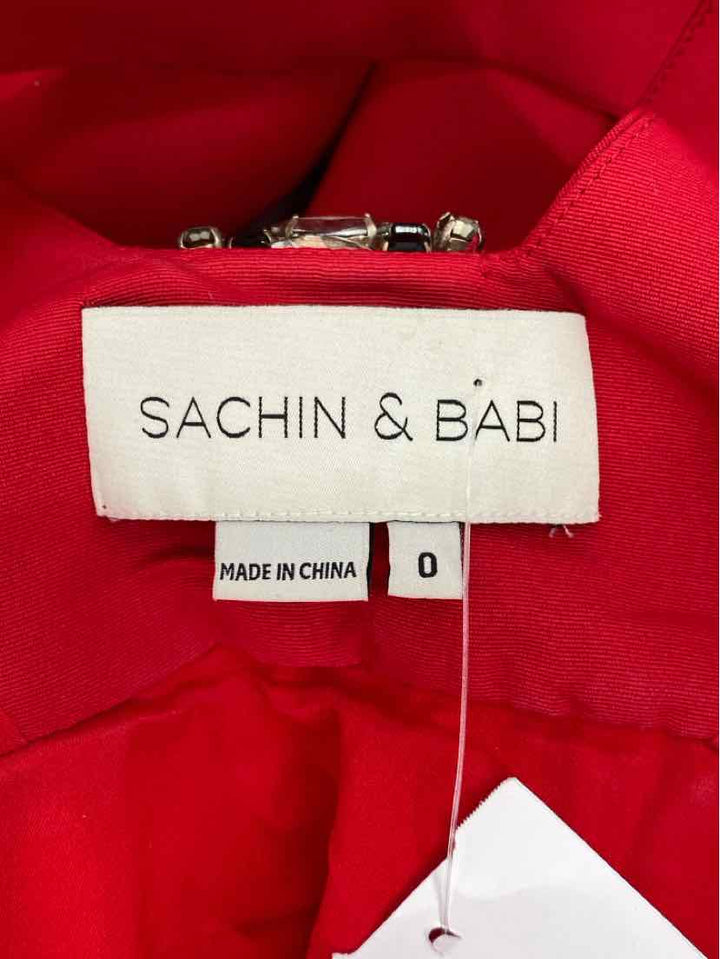 Size 0 Red PROM