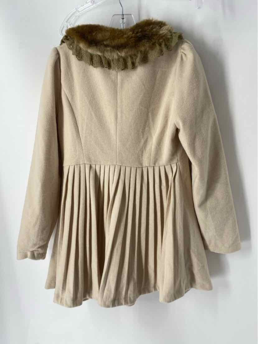 Size M Beige Shirt
